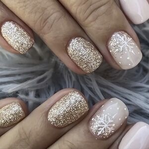 NWT pink and with silver/gold glitter med length press-on nails set of 24